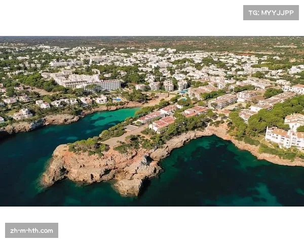 马略卡定位球战术成效显著 瓦连特成空中威胁利器